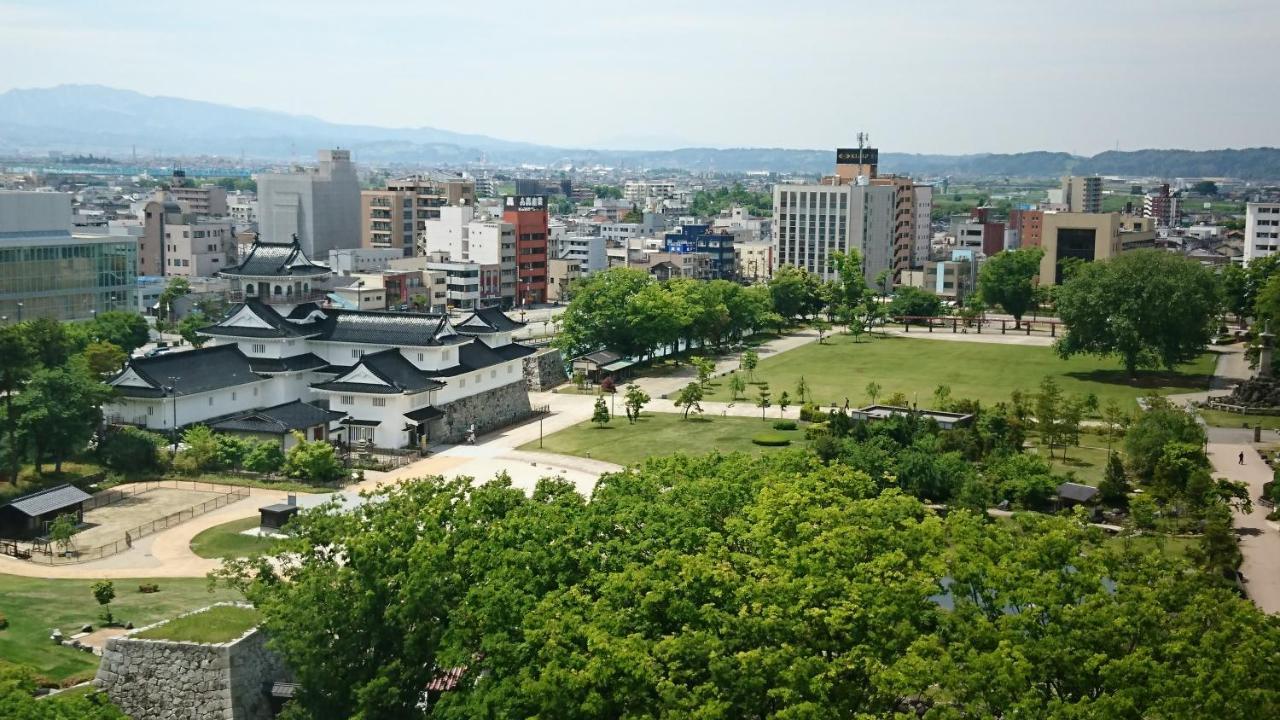 Toyama Daiichi Hotel Exterior foto